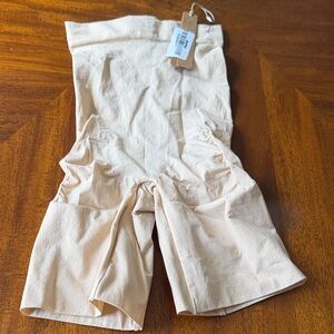 SKIMS Women's Cream Bike Shorts